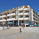 アパートホテル Edificio - Local アルブフェイラ
