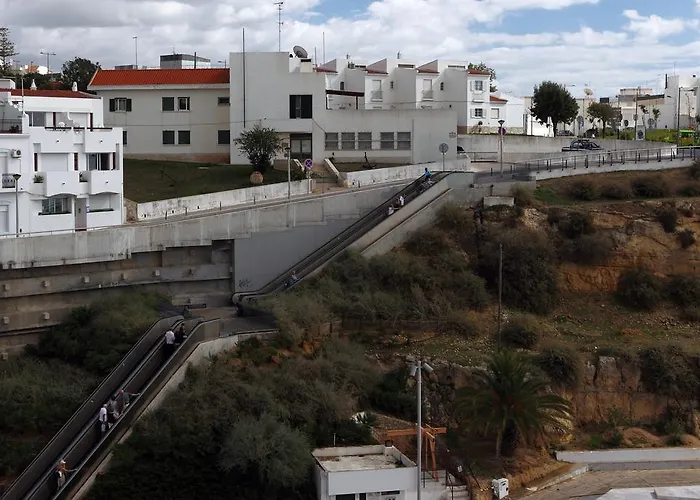 Hotel apartamentowy Edificio - Local 3*