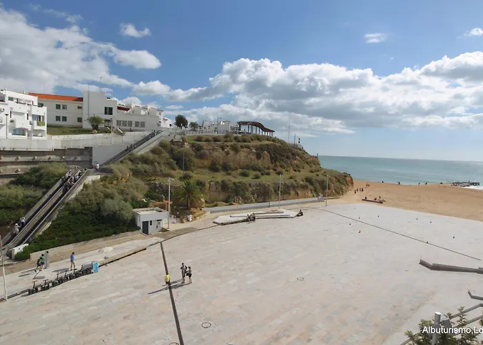 公寓式酒店 Edificio - Local