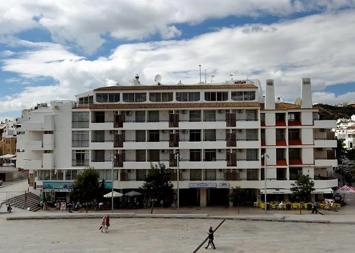 Hotel apartamentowy Edificio - Local 3*