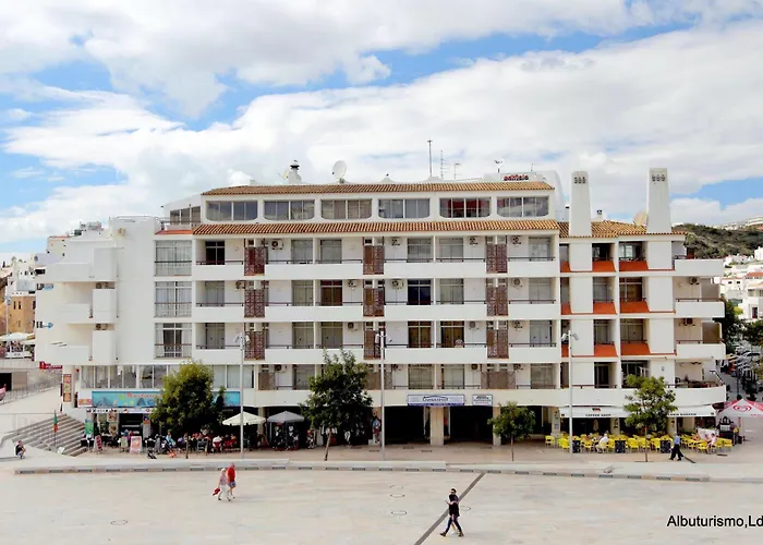 公寓式酒店 Edificio - Local