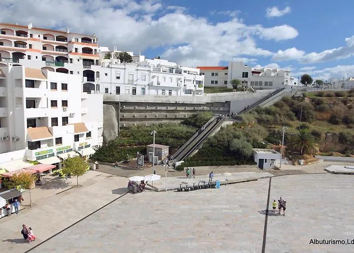 Edificio - Local Apartmanhotel