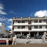 Edificio - Local 3* البوفيرا