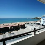 Edificio - Local Lejlighedshotel