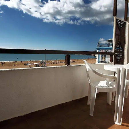 Edificio - Local 3* 阿尔布费拉